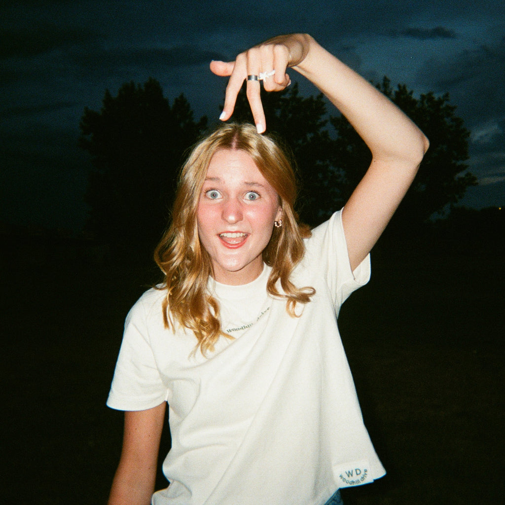 WOODHILL DRIVE - Logo Tee White
