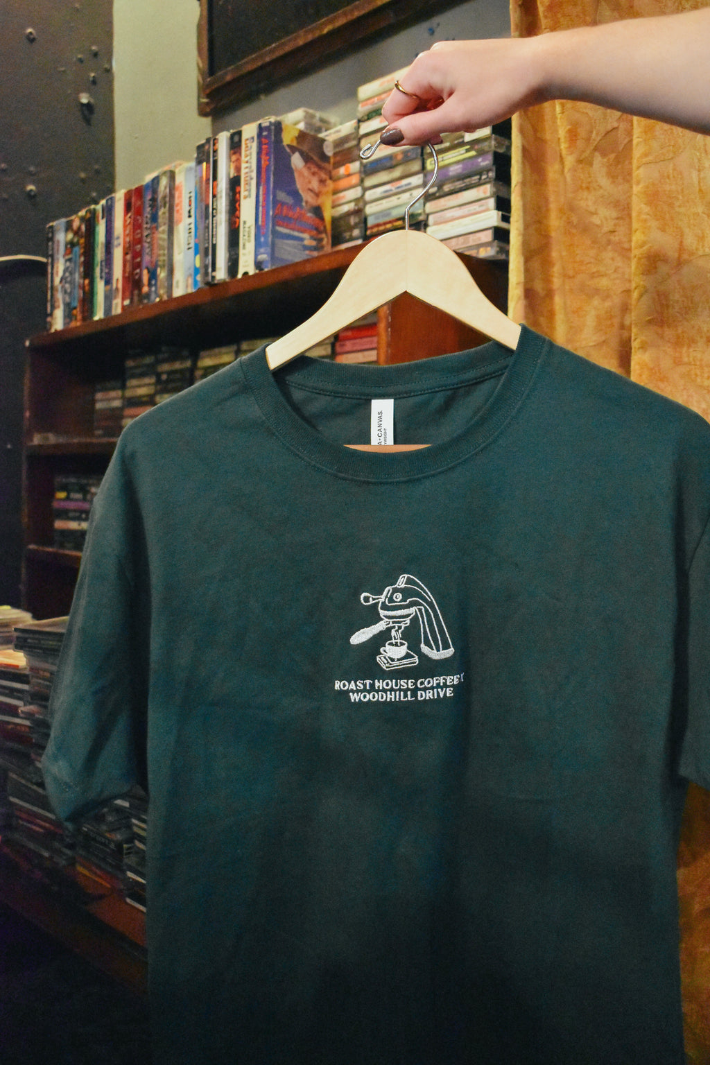 ROAST HOUSE COFFEE X WOODHILL DRIVE COLLAB - Unisex Heavyweight Tee
