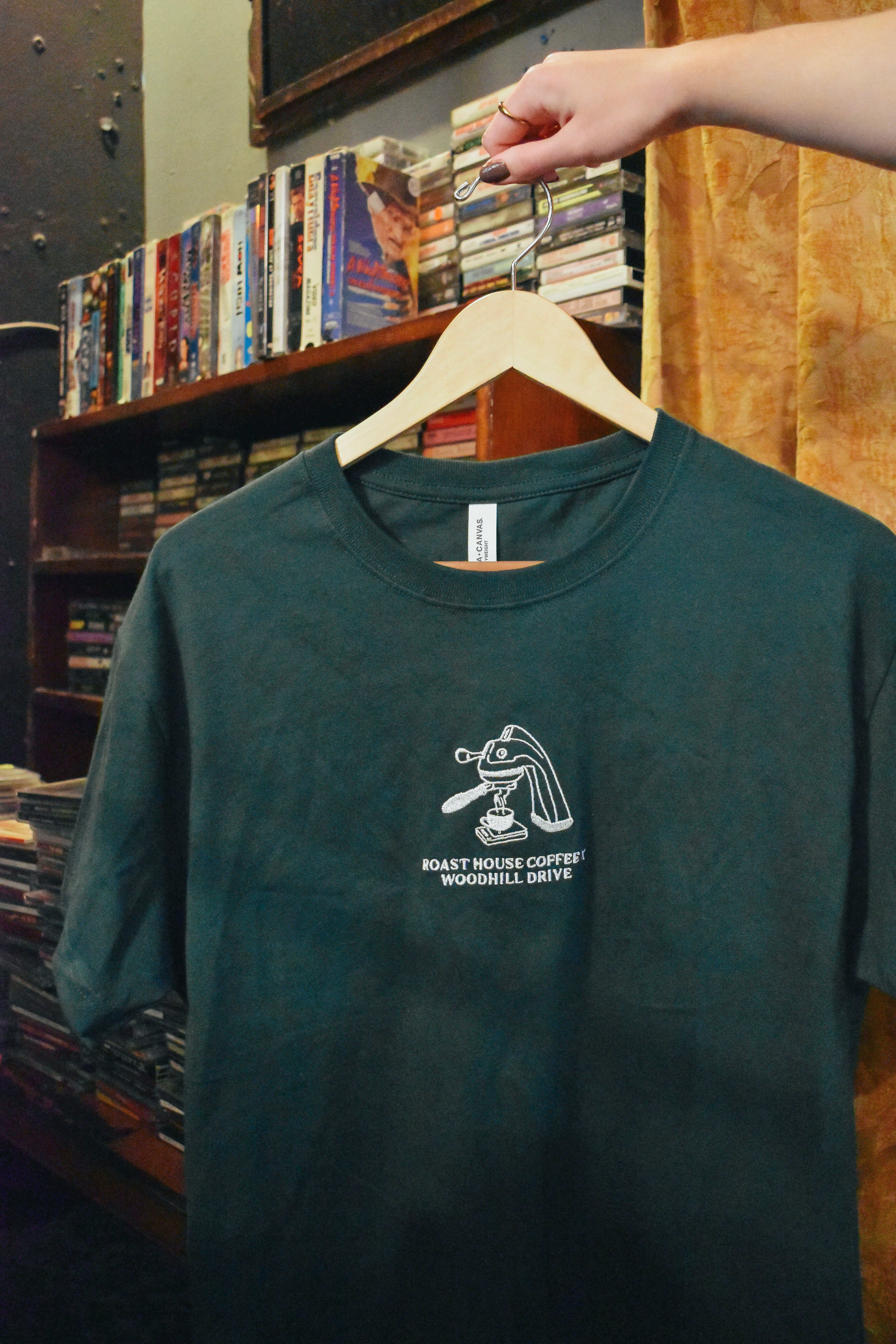 ROAST HOUSE COFFEE X WOODHILL DRIVE COLLAB - Unisex Heavyweight Tee