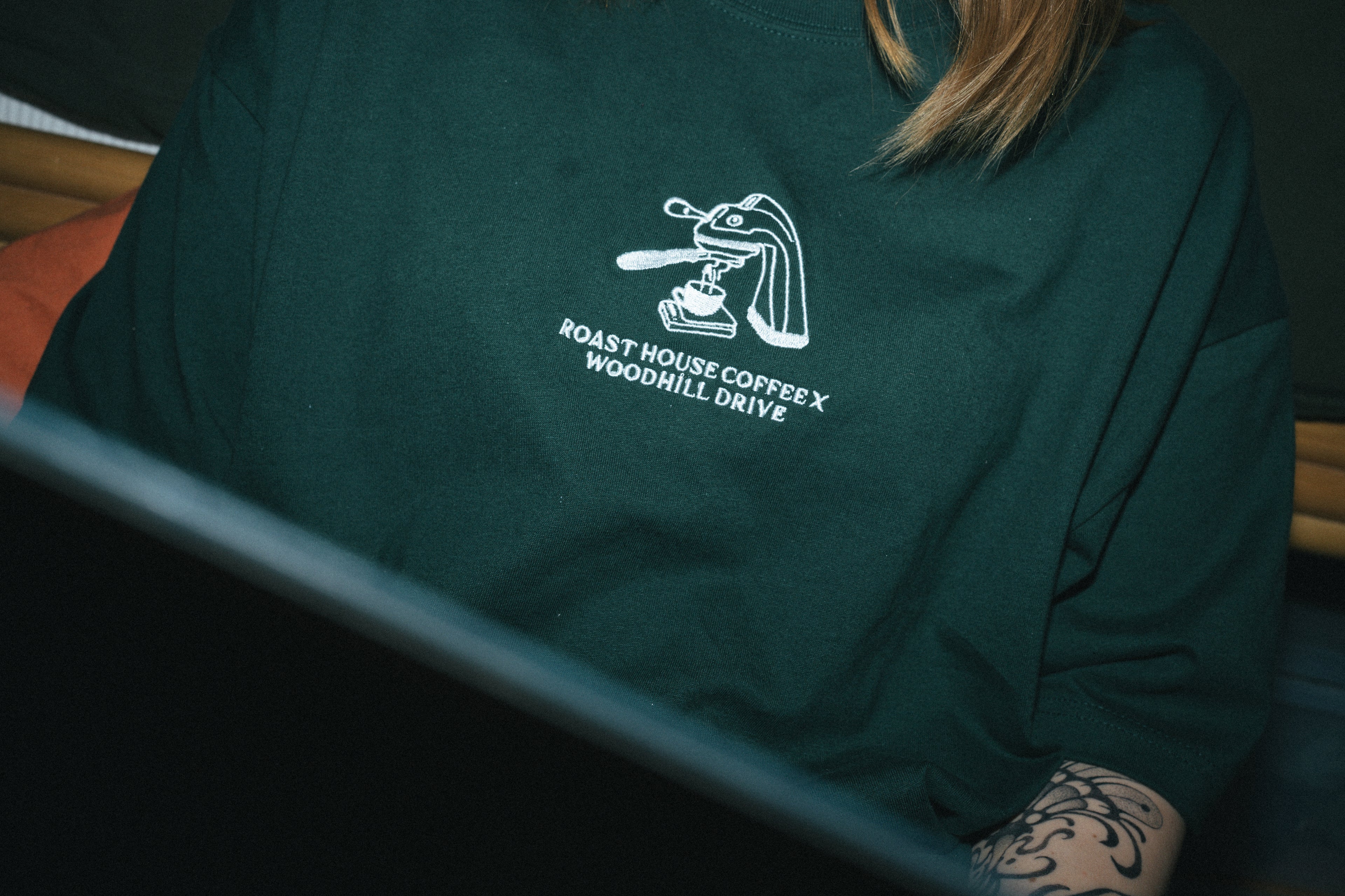 ROAST HOUSE COFFEE X WOODHILL DRIVE COLLAB - Unisex Heavyweight Tee