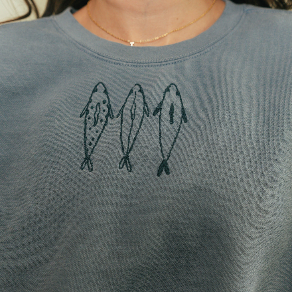 THREE FISHES CREWNECK - Woodhill Drive