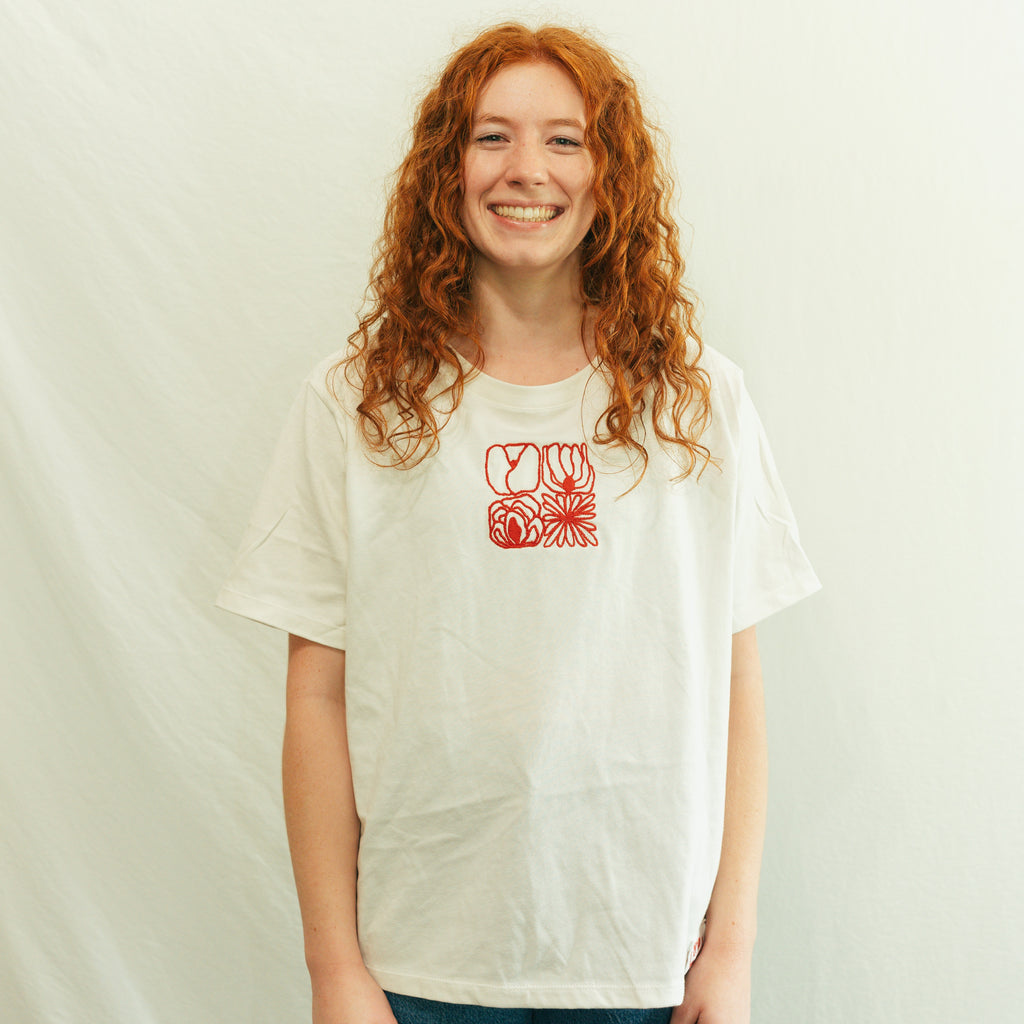 SQUARE FLOWERS - TEE - Woodhill Drive